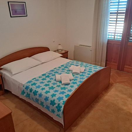 Apartment With Splendid Sea View Trogir Eksteriør bilde