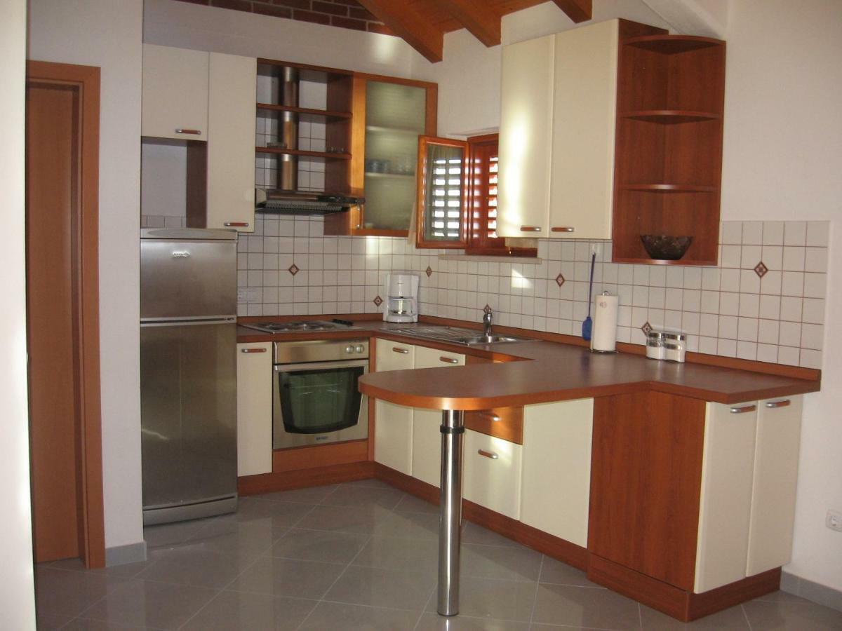 Apartment With Splendid Sea View Trogir Eksteriør bilde