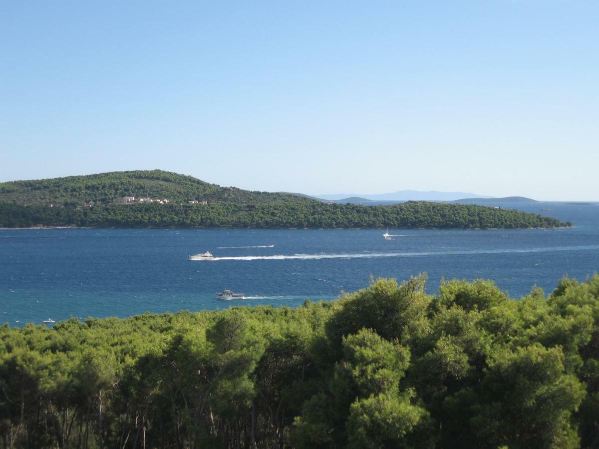 Apartment With Splendid Sea View Trogir Eksteriør bilde