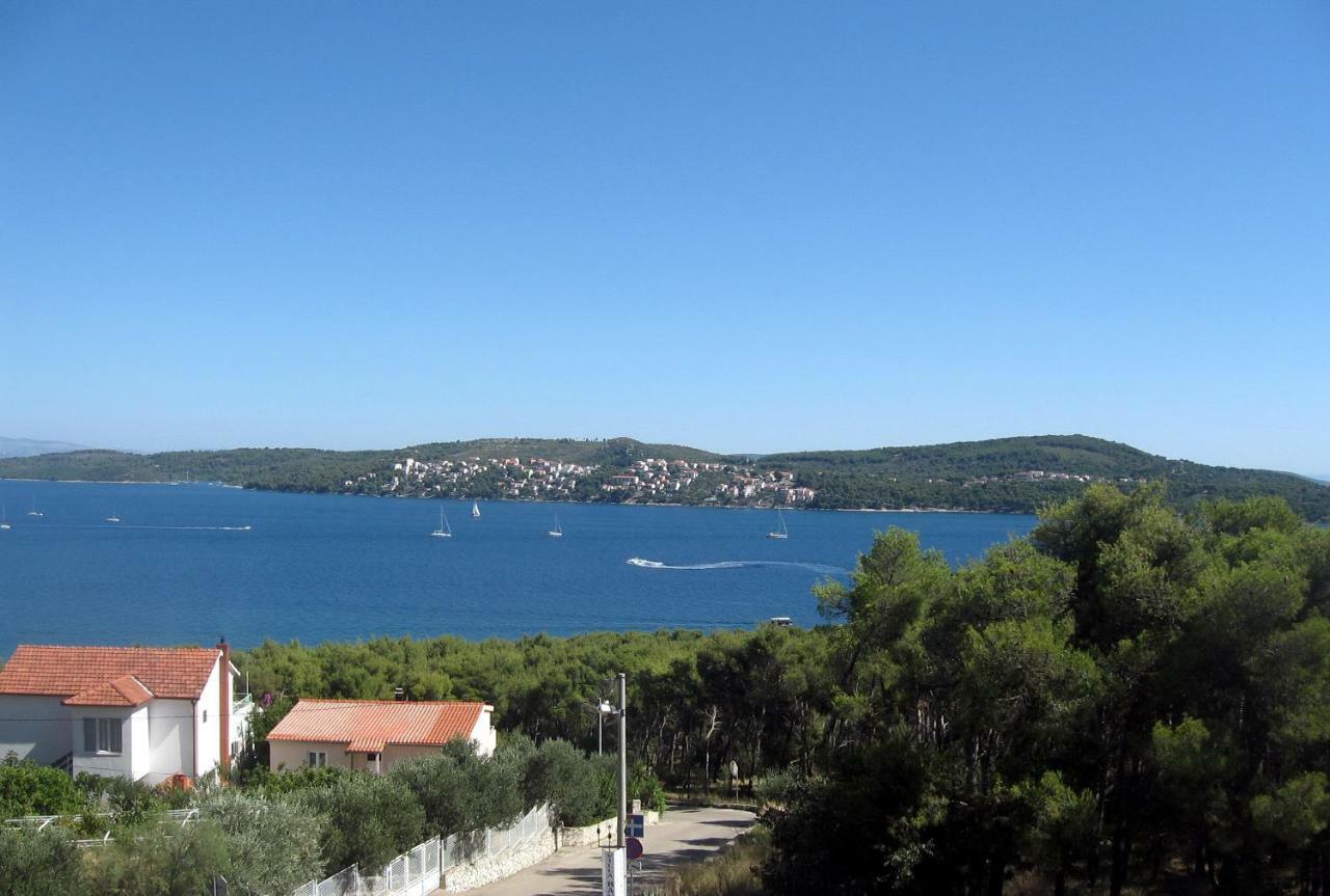 Apartment With Splendid Sea View Trogir Eksteriør bilde