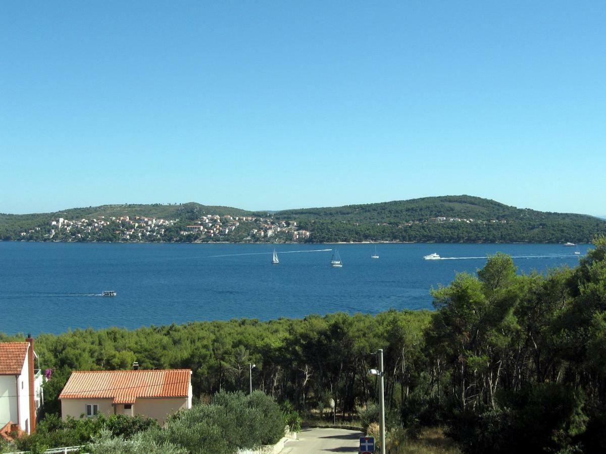 Apartment With Splendid Sea View Trogir Eksteriør bilde