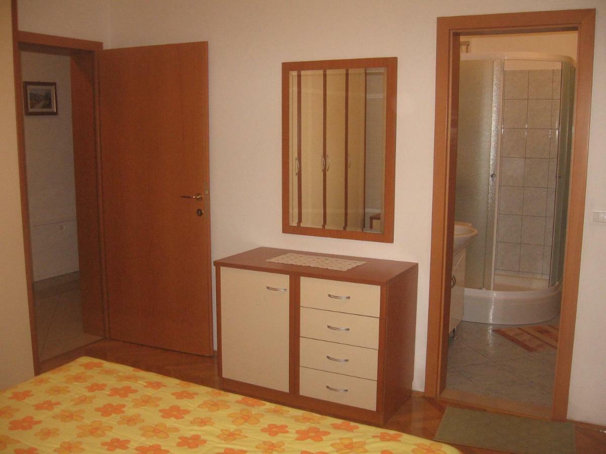 Apartment With Splendid Sea View Trogir Eksteriør bilde
