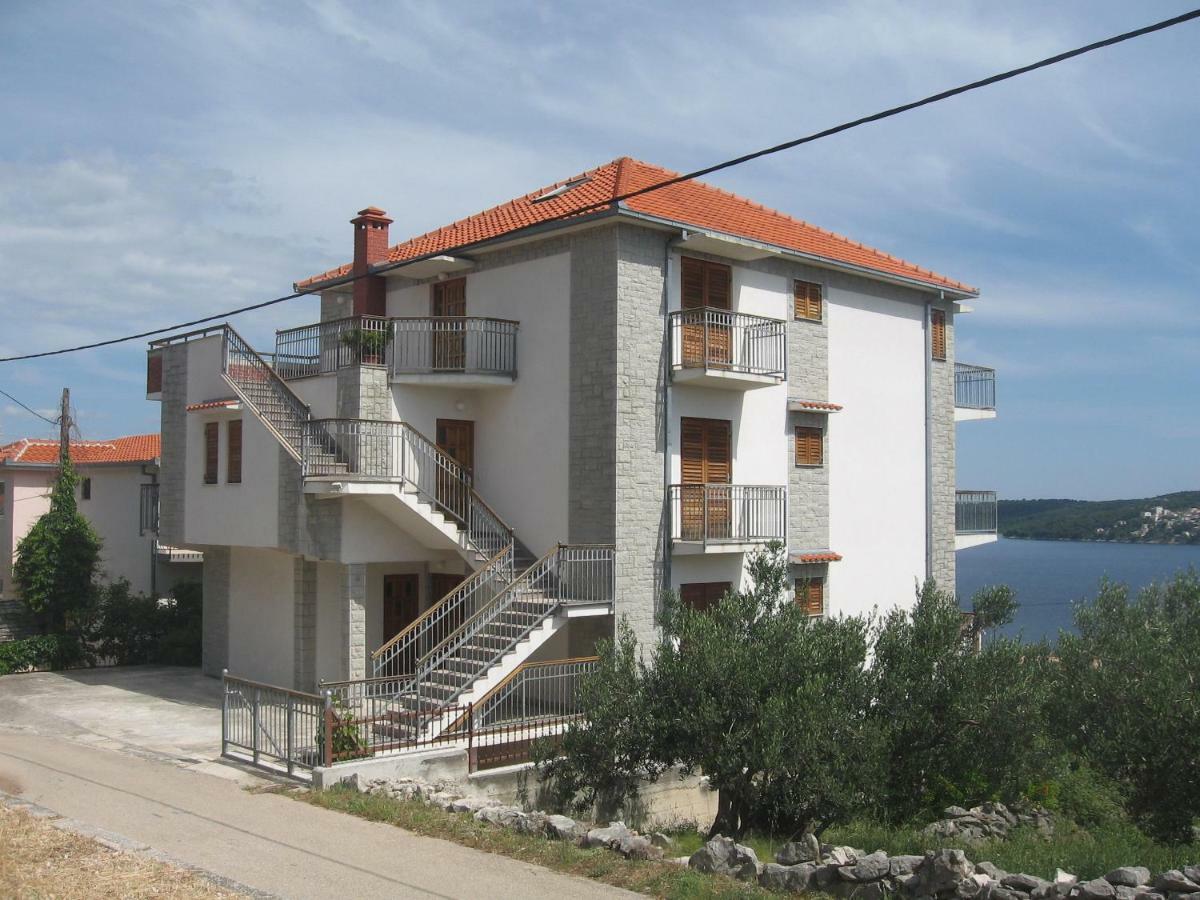 Apartment With Splendid Sea View Trogir Eksteriør bilde